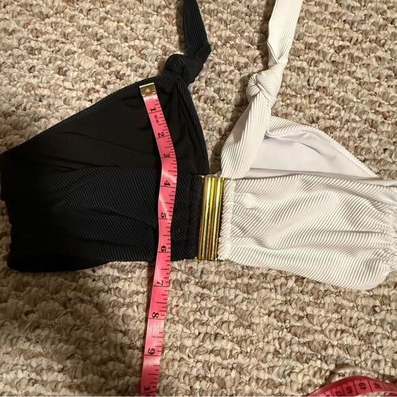 Beach Riot Jessica Bikini Top Black and White Halter Cross- Size Small - Picture 9 of 9